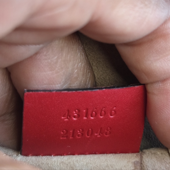 Authentic Gucci Sylvie mini bag - Picture 12 of 12